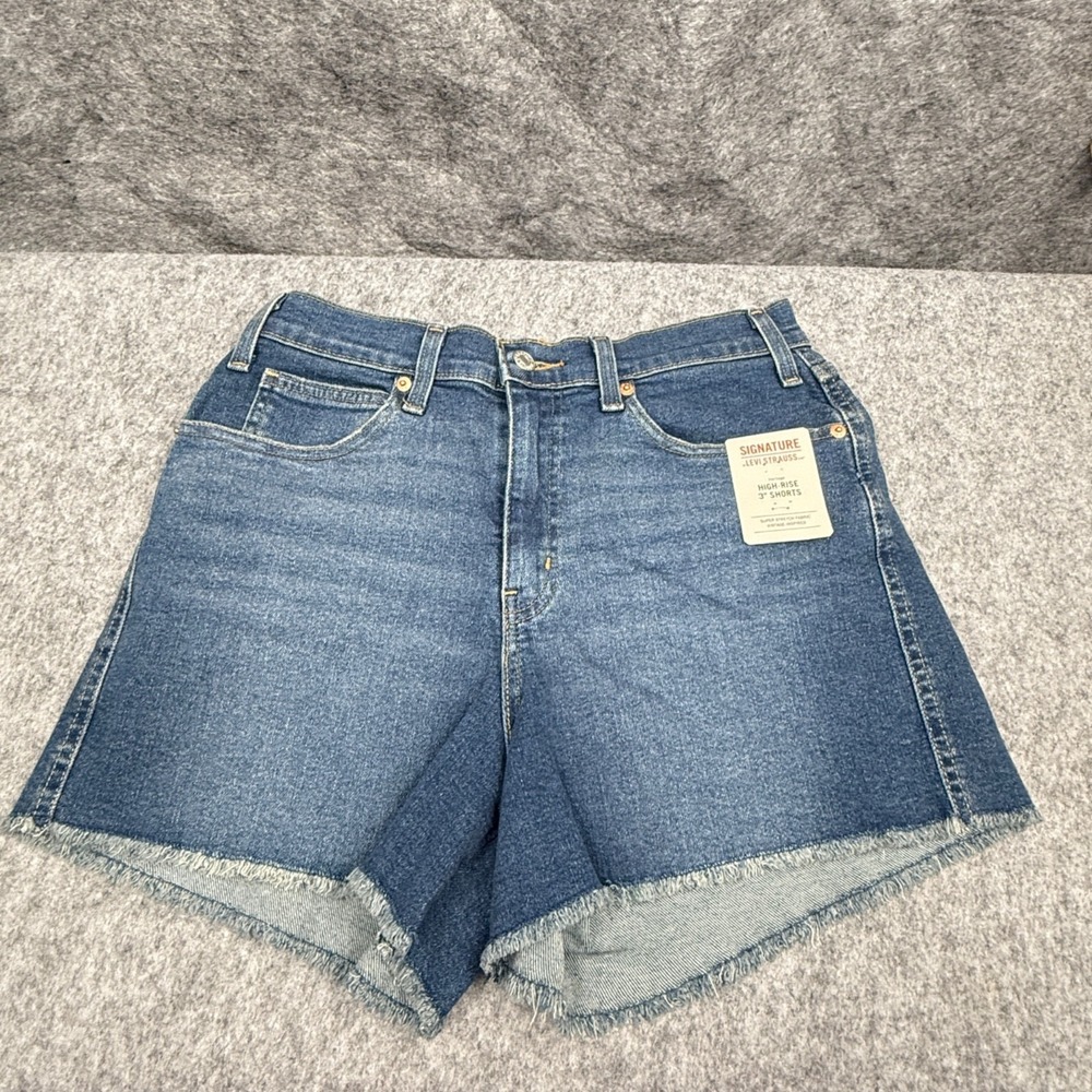Signature By Levi Strauss High-Rise 3" Inseam‎ Denim Shorts Womens Size 10
